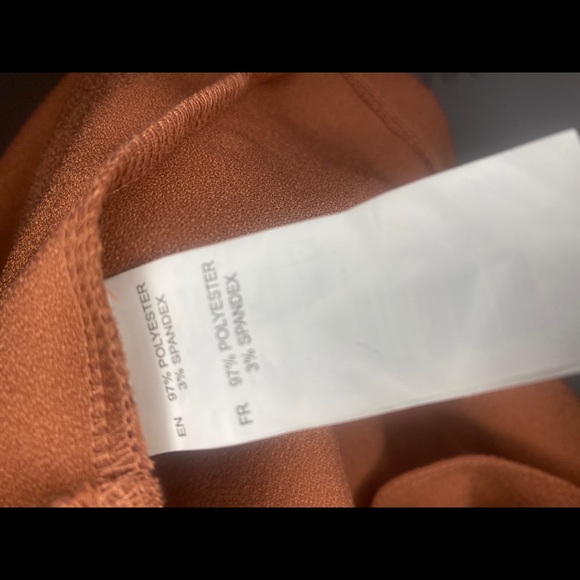 Orange sleeveless vest - Picture 3 of 7